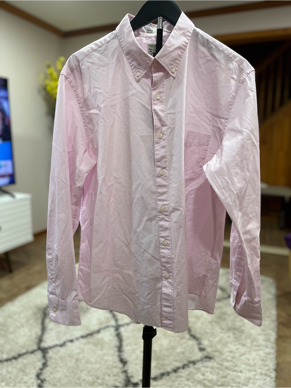 J. Crew Men's Light Pink Button-Down Oxford Shirt